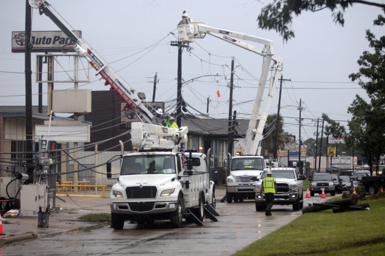 Texas deaths from Hurricane Beryl climb to at least 36, including more ...